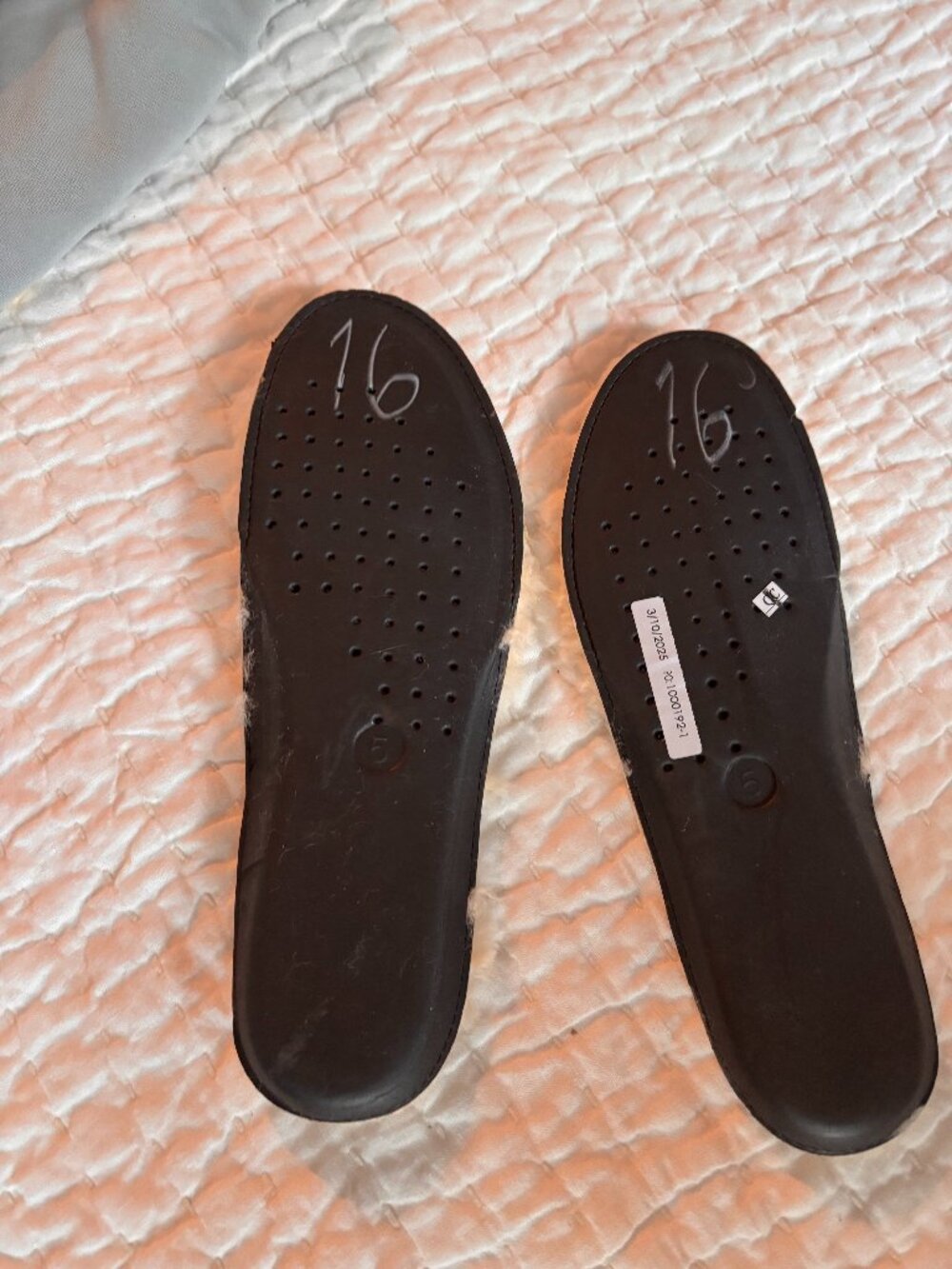 NWOT Size 8 Blundstone Sheepskin Soles - Picture 2 of 3